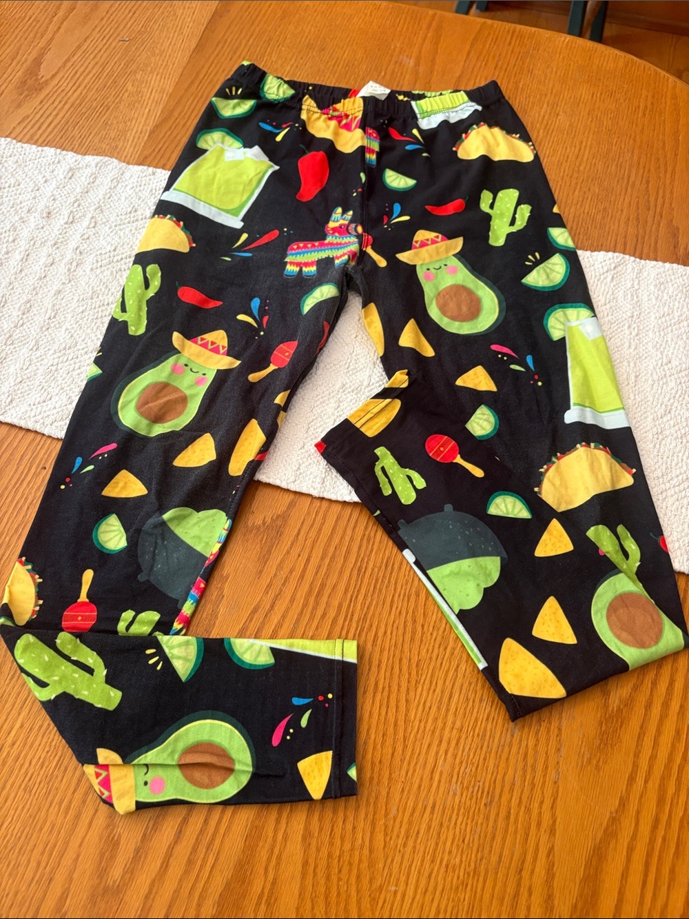Women’s ONE SIZE FITS ALL Black Avocado Print Leggings